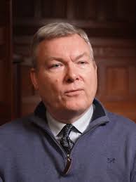 David Kenyon's Instagram, Twitter & Facebook