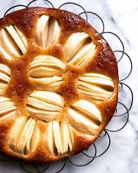 Kuchen Is A German Cake This Kuchen Is Made With Apples Honey And Ginger And Is The Perfect Dessert Tea Time S German Apple Cake Kuchen Dessert Ingredients