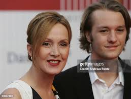 Oscar Flint's Instagram, Twitter & Facebook