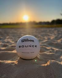 Weekend of playing volleyball and sand with my favorite girl in the whole wide world!🥰 #kimberviafitness #personaltrainer #volleyball🏐 #beginners #letsplay #sand #castles #childsplay #fun #movement #herway #wilson
