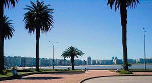 Montevideo, uruguay, south america geographical coordinates: Montevideo Das Herz Von Uruguay Ruppertbrasil