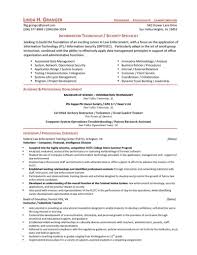 A security guard resume needs to show a candidate has the versatility to act fast and do so in all the right ways at unexpected moments. Entry Level Security Job Resume