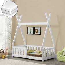 Upcycling bett mit rausfallschutz luberon johanenlies bett ideen bett bauen mit holz. En Casa Kinderbett Helsingborg Tipi Bett Mit Rausfallschutz Und Kaltschaummatratze 70x140cm Weiss Online Kaufen Otto
