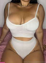 elmiracruzz Nude Leaks OnlyFans Photos 2 - Leaknudes