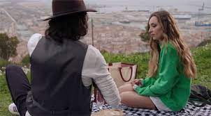 Bart se rapproche de sa mère pour qu'ils mènent leur enquête. Sofia Et Hadrien Ensemble En Secret Mona Se Met A Tik Tok Demain Nous Appartient 14 Mai 2021 Episode 926 Demain Nous Appartient Nouveautes Tele Com