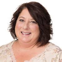 Heather Mccleary's Instagram, Twitter & Facebook