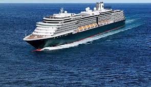 نزول ركاب السفينة الحائرة زاندام السياحية في ميناء بفلوريدا Cruise Ship Cruise Photo