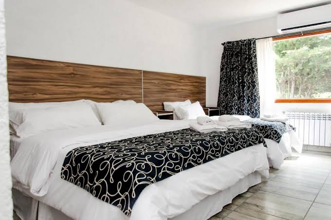 ᐉ LA REINA HOTEL ⋆⋆⋆ ( SANTA ROSA DE CALAMUCHITA, ARGENTINA ) FOTOS DE VIAJEROS Y OFERTAS EXCLUSIVAS