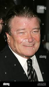 Steve kroft 60 minutes hi-res stock photography and images