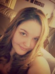 Deanna Sparkman's Instagram, Twitter & Facebook