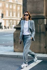 Models, editors, and stylish people from new york fashion week, pitti uomo, paris fashion week, milan fashion week, london fashion week, and more. Day 2 Fashion Street Style Fashion Week