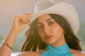 Eddie Barba's Instagram, Twitter & Facebook