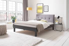 You can do it by yourself at home as well. Bed Meise Mobel Wir Machen Das Bett