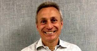 32 years later, Mr. Albanese retires from teaching