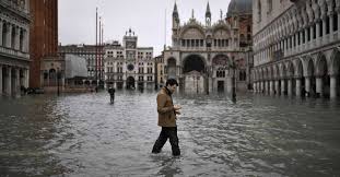 Corruption And Delay Drown Venice As It Loses Its Fight Against Flooding Wired Uk Venice Venice Hotels Water Flood