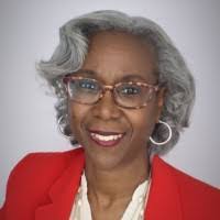 Deidre Carmichael's Instagram, Twitter & Facebook