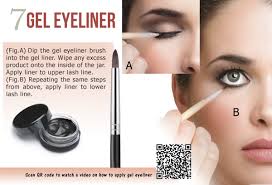 The gel eyeliner in fact are sold without brush in a glass jar, a brush for the application you will need to purchase separately choosing the one best suited to the type of line you want to achieve. Gel Eye Liner Brush