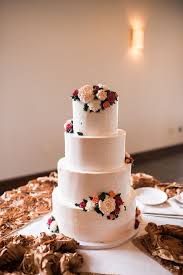 Wedding Cake Ohio Wedding Ohio Photographers Bridal Photographs