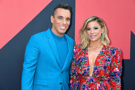Maybe you would like to learn more about one of these? Sebastian Maniscalco S Wife Is A Gifted Painter And A Mother Of Two Meet Lana Gomez