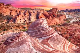 Authorities said tuesday night that the blaze had expanded from 6,100 the lincoln national forest and surrounding areas remain under a red flag warning and fire weather watch as southern new mexico is in extreme drought conditions. Little Known Facts About Valley Of Fire State Park