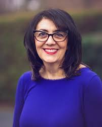 Rita Hines's Instagram, Twitter & Facebook