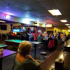 Strikers Lounge