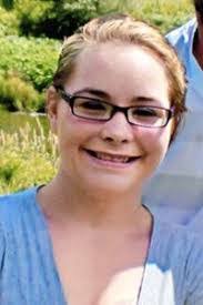 Brittany Hackett's Instagram, Twitter & Facebook