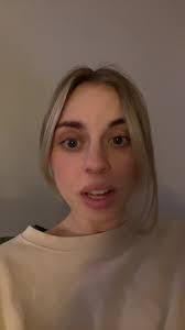 Angel Batchelor's Instagram, Twitter & Facebook