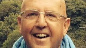 Retired police officer Stephen Merryweather dies after falling from bridge  onto busy road