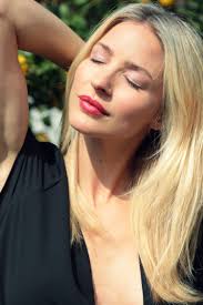 Tabrett Bethell Wallpapers