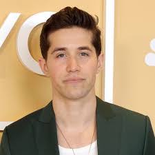 Jeff Dellinger's Instagram, Twitter & Facebook