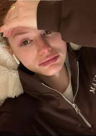 Nina Raymond (goodben008)