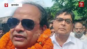 बेटे के अस्पताल निरीक्षण पर स्वास्थ्य मंत्री इरफान अंसारी ने दी सफाई,  आलोचना करने वालों को बताया समाज का दुश्मन