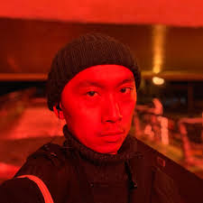 From Earth to Mars: Kai Yang Explores Parallel Realities in "Upon the Deep" 