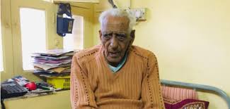 Mr doreswamy recounts the journey of pes institutions from a tuition class in a gymnasium to one of the premier group of. Independence Day Special Meet Hs Doreswamy 101 Year Old Freedom Fighter Who Has Seen India Before And After Independence Silver Talkies