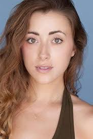 Hattie Smith's Instagram, Twitter & Facebook