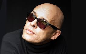 Garry Christian's Instagram, Twitter & Facebook