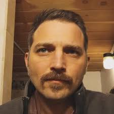 Shilo Sanders đã bị loại khỏi trận đấu trước mùa giải cuối cùng của Bucs  trước khi ra mắt 👀