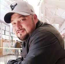 Tandem dump truck services in Conroe