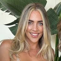 Anna Forcella's Instagram, Twitter & Facebook