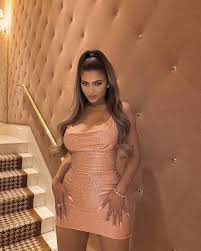 Here are the photos in question Kylie Jenner Is Most Popular Kardashian Sister As She Reaches 200m Instagram Followers Mirror Online