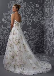 Mit unseren tipps finden sie das passende brautkleid. Traumzeit Hochzeits Und Event Messe Fussen Im Allgau Hochzeitsmesse