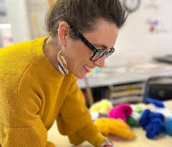 Jessica Cavaliere's Instagram, Twitter & Facebook