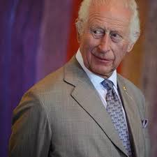 King Charles' lifelong friend dies after 'getting trapped between a wall  and bed while drunk'