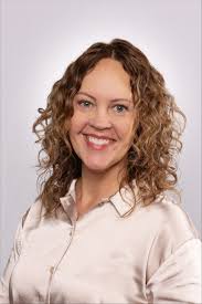 Nancy Schauer's Instagram, Twitter & Facebook