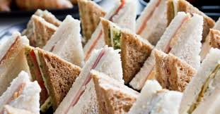 Recette De Farandole De Sandwichs Legers Pour Buffet Froid Recette Recette Buffet Froid Buffet Froid Recette Buffet