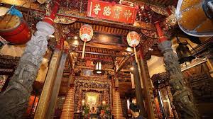 綜合旅遊業 交觀綜2013 ｜ 代表人 黃明峰 ｜ 聯絡人 林冠賢 104 台灣台北市南京東路2段98號4,6,11樓 ｜ member.b2c@colatour.com.tw. è‰‹èˆºé'å±±å®® é'å±±çŽ‹ç¥­å…¸ è‡ºåŒ—æ—…éŠç¶²