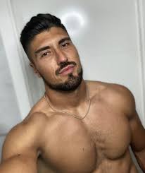 Dal calcio al porno su OnlyFans: Miguel Guerrero ha deciso di cambiare vita
