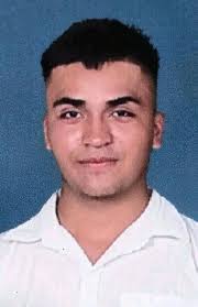 📌#SanMiguel // USULUTECO MURI0 EN ACCIDENTE EN CHINAMECA. Jonathan Xavier  Bermudez originario de Cantón Yomo del distrito de Alegría, Usulután Norte,  muri0 hoy en la madrugada al accidentarse en su motocicleta en