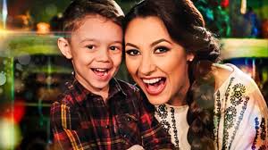 Faceți căutări pe acest blog. Andra Din Ceruri Ninge Alb Official Video Youtube